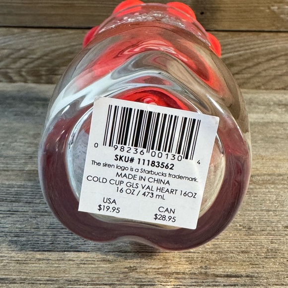 NWT Starbucks 2026 Valentines Recycled Glass Tumbler Silicon Red Heart - Picture 3 of 4